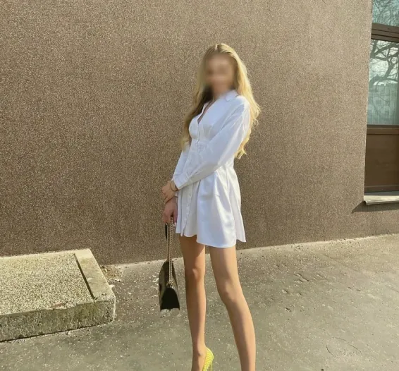 Sonja, 28